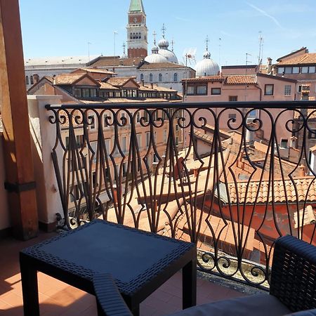 Apartamento Residenza Tiziana Venezia Exterior foto