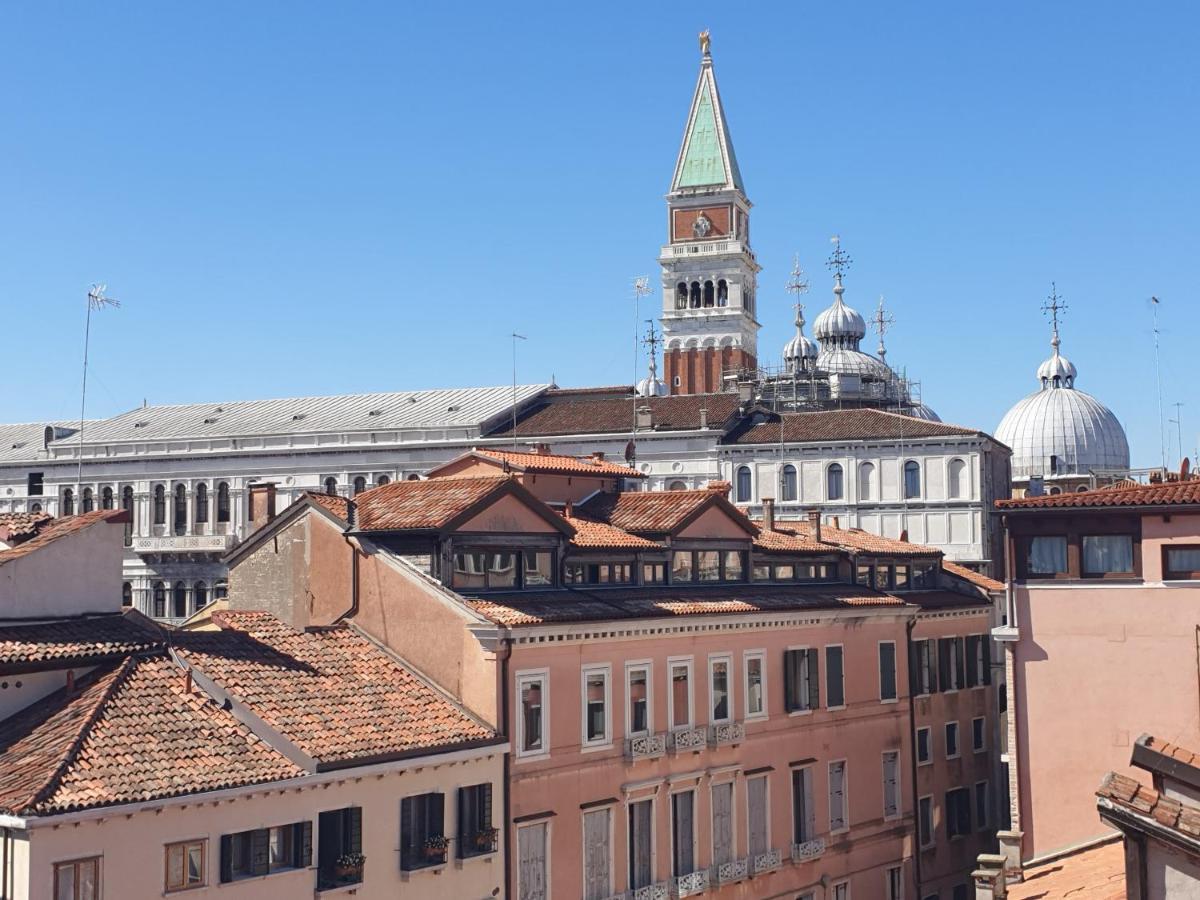 Apartamento Residenza Tiziana Venezia Exterior foto